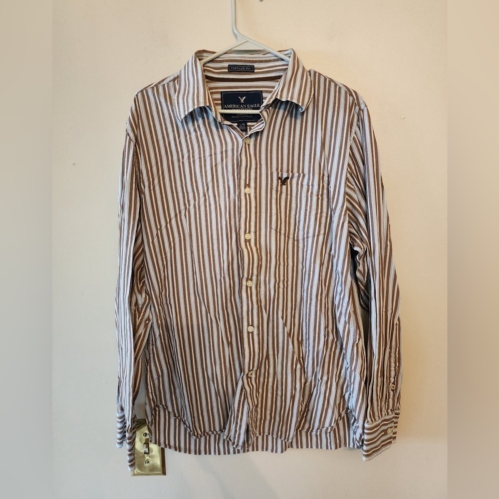 American eagle brown white long sleeve button down shirt vintage fit size large